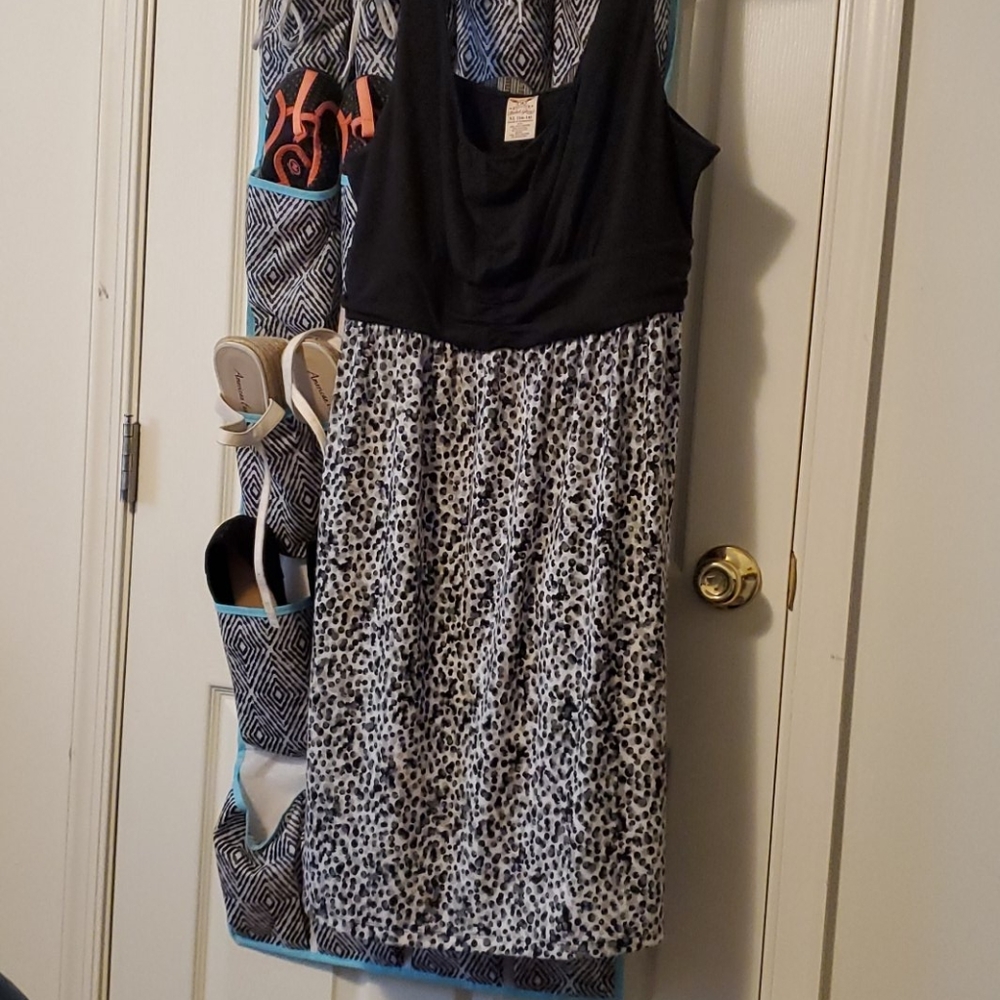 Black and white dress